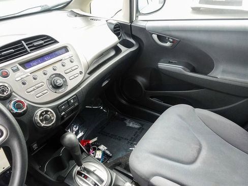 Used 2012 Honda Fit Base image 18