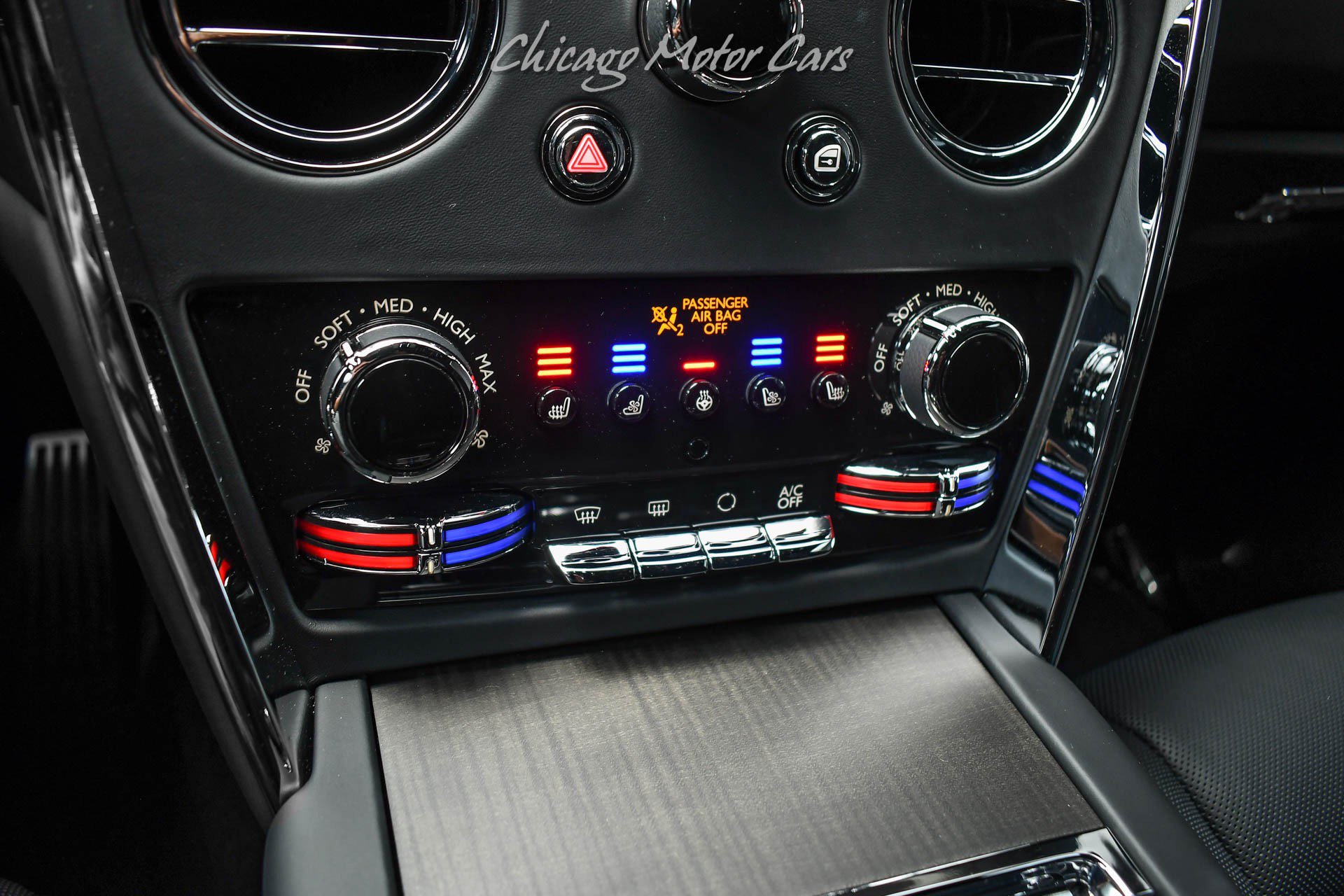 Used 2027 Rolls-Royce Cullinan AWD/4WD image 18