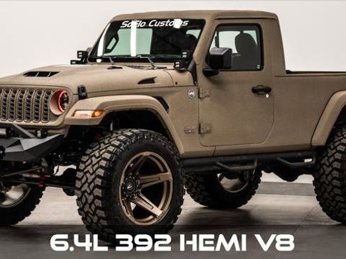 Used 2025 Jeep Wrangler Unlimited Sport AWD/4WD image 1