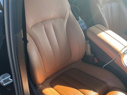 Used 2022 BMW X5 M50i w/ Parking Assistance Package AWD/4WD image 18