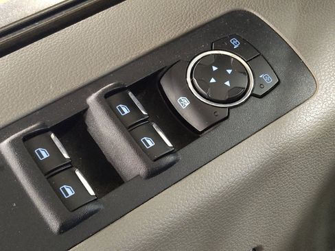 Used 2016 Ford F150 XLT AWD/4WD image 27