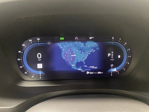 Used 2025 Volvo V60 B5 Cross Country Plus image 16