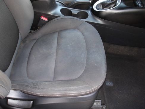 Used 2015 Kia Soul image 18