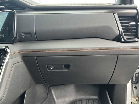 Certified 2022 GMC Sierra 1500 AT4 w/ Technology Package image 35