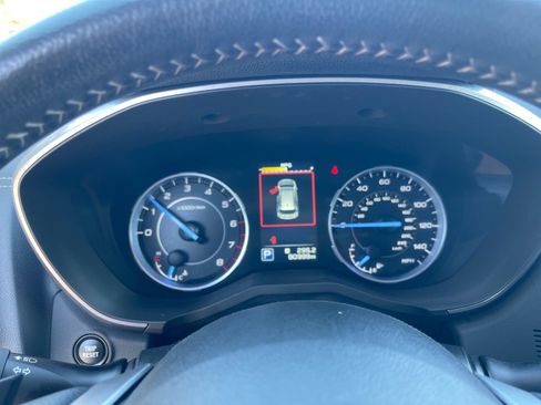 Used 2022 Subaru Ascent Limited AWD/4WD image 4