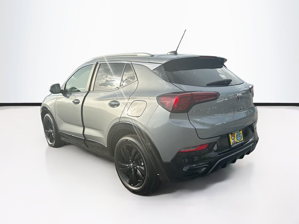 Used 2024 Buick Encore GX Sport Touring FWD image 5