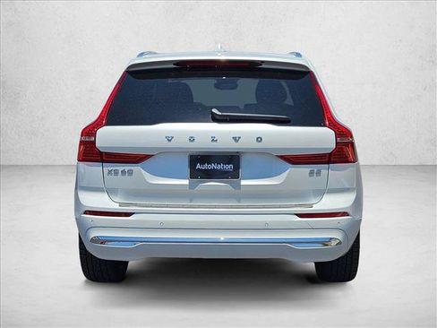 Used 2022 Volvo XC60 B5 Inscription w/ Advanced Package FWD image 8