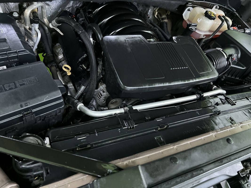 Used 2019 Chevrolet Silverado 1500 LT w/ Texas Edition AWD/4WD image 30