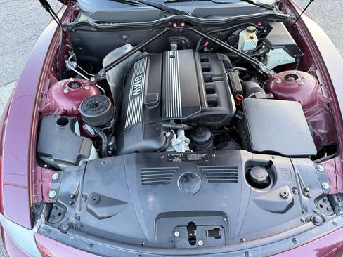 Used 2004 BMW Z4 3.0i RWD image 5