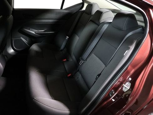 Used 2025 Nissan Altima 2.5 SV AWD/4WD image 13