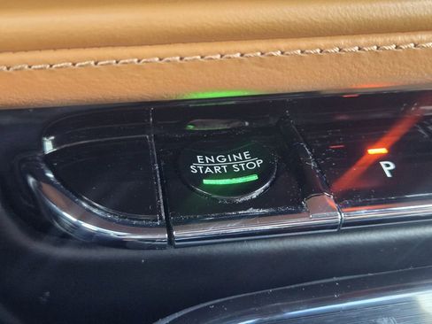 Used 2022 Lincoln Nautilus Black Label w/ Class II Trailer Tow Package image 23