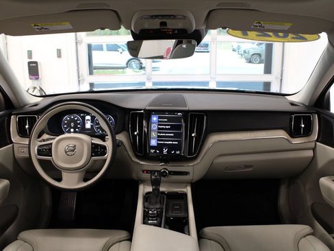 Used 2021 Volvo XC60 T5 Inscription w/ Protection Package Premier FWD image 20