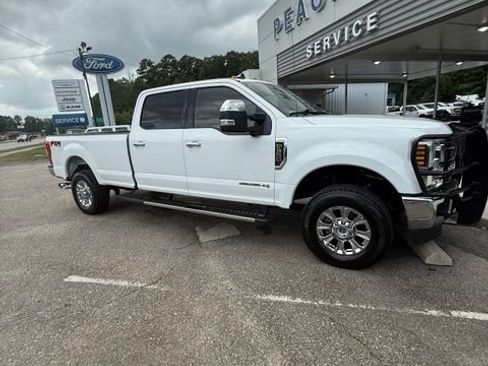 Used 2019 Ford F350 Lariat w/ Lariat Ultimate Package AWD/4WD image 10