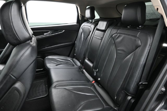 Used 2023 Lincoln Nautilus Reserve FWD image 10