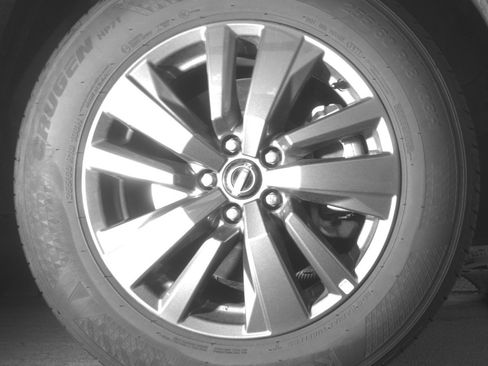Used 2025 Nissan Pathfinder SV AWD/4WD image 13