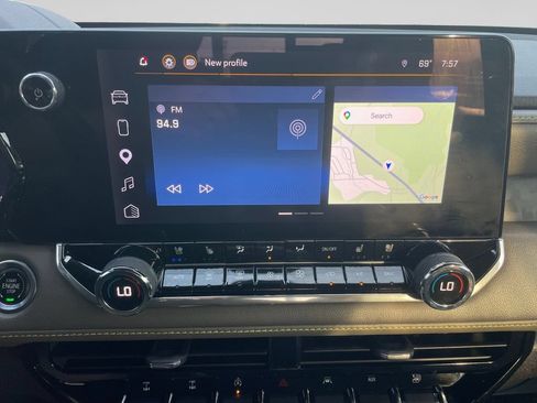 Used 2023 Chevrolet Colorado ZR2 w/ ZR2 Convenience Package III AWD/4WD image 30