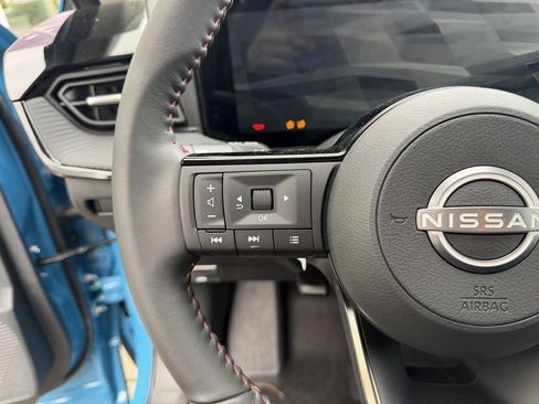 New 2026 Nissan Kicks SR w/ Cold Weather Package AWD/4WD image 15