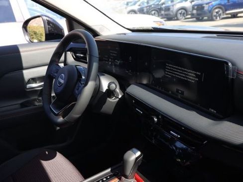New 2026 Nissan Kicks SR image 20