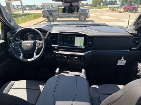 New 2026 Chevrolet Silverado 2500 LTZ w/ LTZ Premium Package AWD/4WD image 28