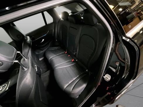 Certified 2018 Mercedes-Benz GLC 300 4MATIC image 18
