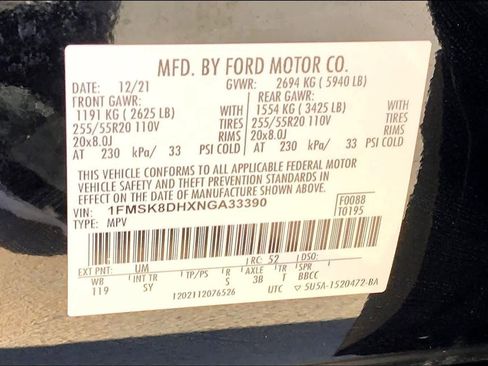 Used 2022 Ford Explorer XLT w/ Equipment Group 202A image 31