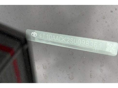Certified 2025 Toyota Camry LE FWD image 8