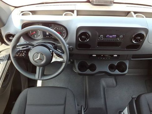 New 2026 Mercedes-Benz Sprinter 2500 image 4