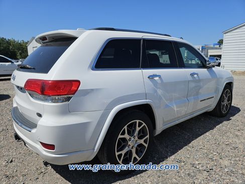 Used 2020 Jeep Grand Cherokee Overland AWD/4WD image 6