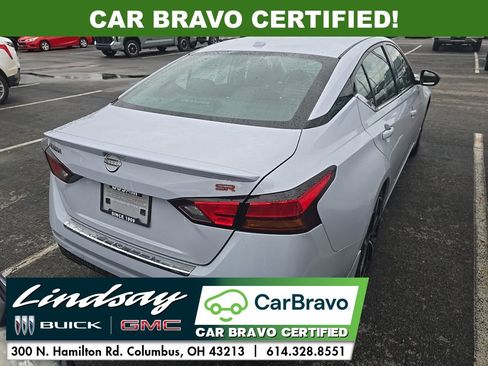 Used 2023 Nissan Altima 2.5 SR w/ SR Premium Package image 14