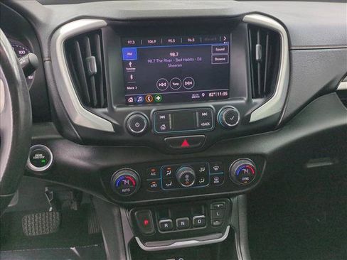 Used 2020 GMC Terrain SLT w/ Preferred Package FWD image 14