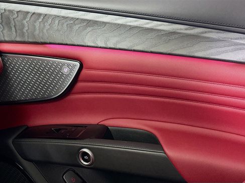 Used 2023 Maserati Grecale Modena image 16