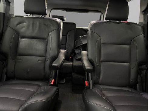 Used 2017 GMC Acadia SLT w/ LPO, Floor Liner Package AWD/4WD image 19