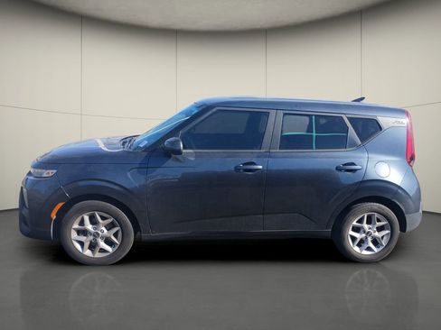 Used 2020 Kia Soul S image 4