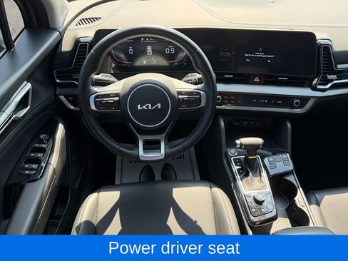 Used 2024 Kia Sportage EX FWD image 12