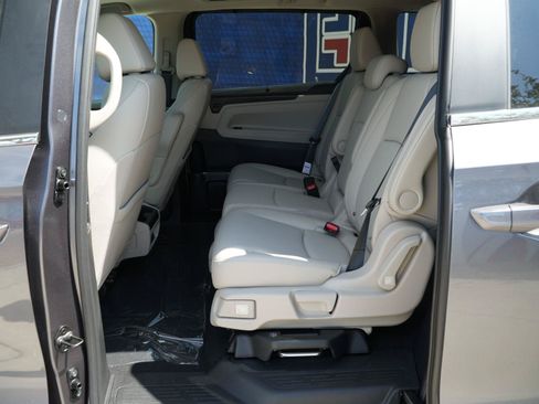 New 2026 Honda Odyssey EX-L image 18