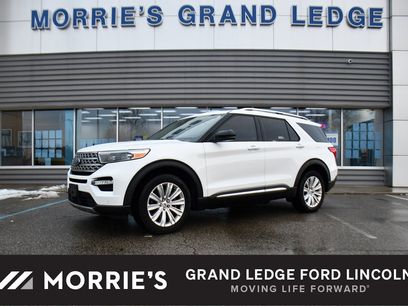 Used 2023 Ford Explorer Limited w/ Limited Technology Package
