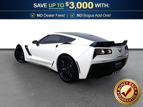 Used 2017 Chevrolet Corvette Z06 w/ Z07 Performance Package RWD image 4