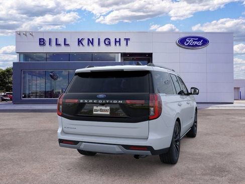 New 2026 Ford Expedition Platinum w/ Driver's Package AWD/4WD image 8