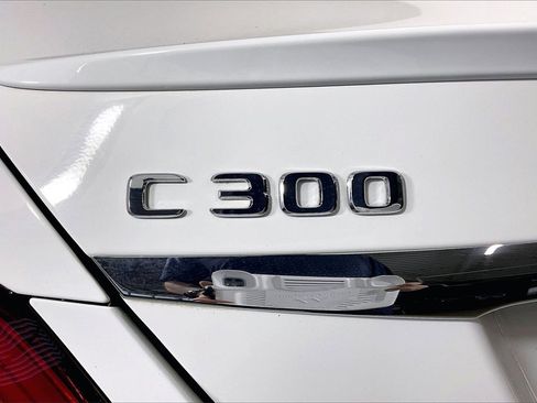 Used 2019 Mercedes-Benz C 300 Sedan image 7