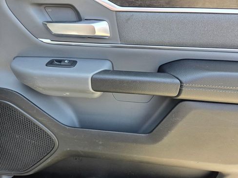 Used 2019 RAM 1500 Big Horn w/ Trailer Tow Group RWD image 10