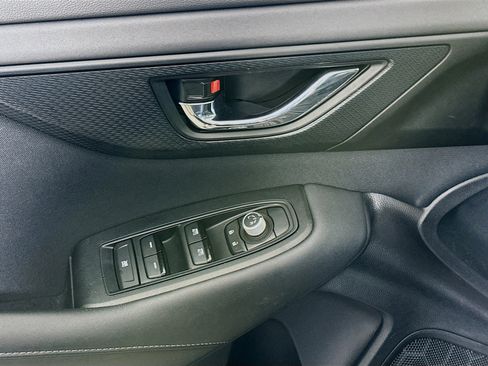 Used 2025 Subaru Outback Premium image 15