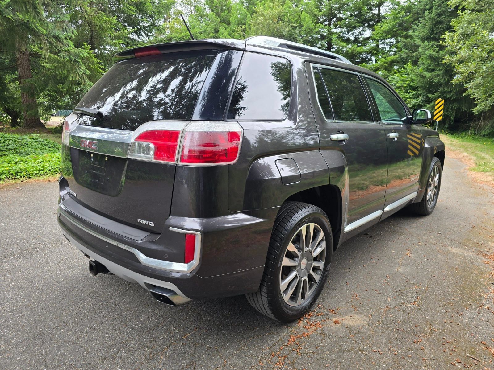 Used 2016 GMC Terrain Denali AWD/4WD image 6
