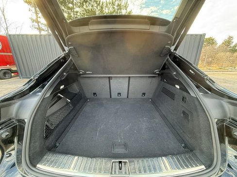 Used 2025 Porsche Cayenne GTS image 15