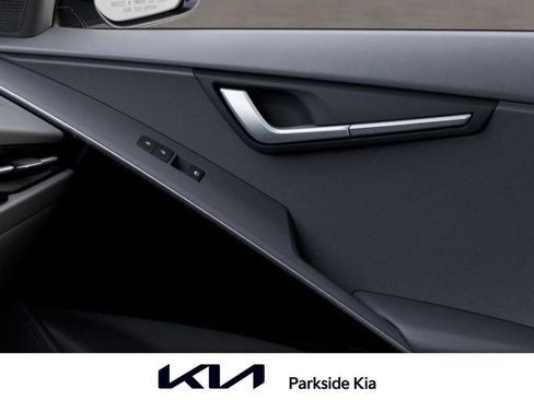 New 2025 Kia Niro EX Touring image 25