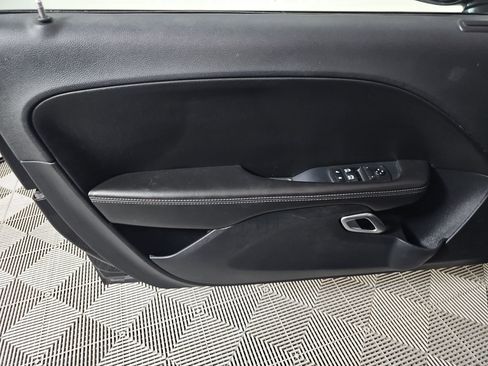 Used 2018 Dodge Challenger R/T w/ Blacktop Package RWD image 15