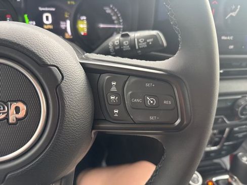 Used 2025 Jeep Wrangler Unlimited Sport S 4xe image 15