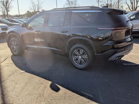 New 2026 Chevrolet Traverse LT w/ Driver Confidence Package image 6