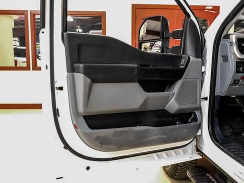 Used 2024 Ford F250 XL image 38