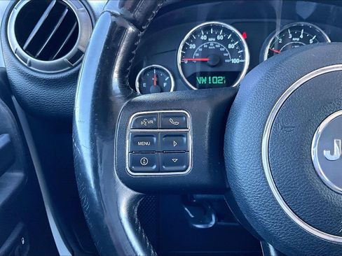 Used 2018 Jeep Wrangler Unlimited Sport S AWD/4WD image 19