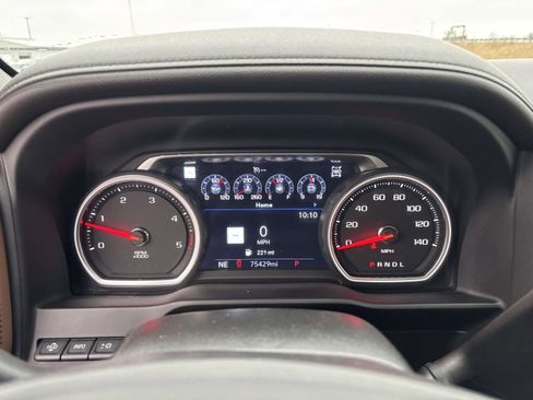 Used 2022 Chevrolet Silverado 3500 High Country w/ Z71 Off-Road Package image 18